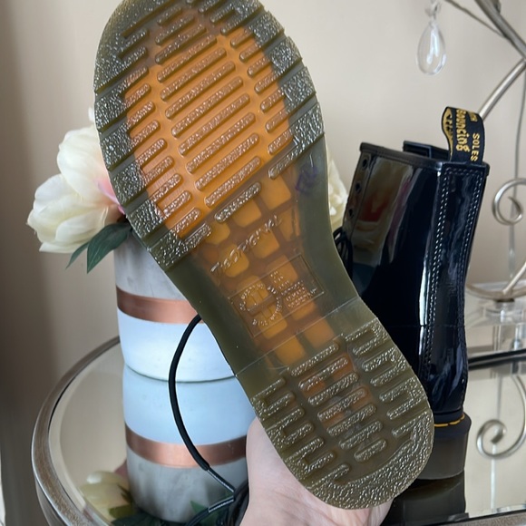 Dr. MARTENS Patent Leather Boots - Picture 7 of 11